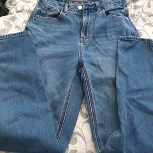 AE mom jeans